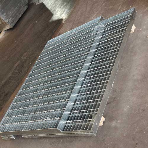 高防腐免維護(hù)熱鍍鋅鋼格板鋼格柵焊點牢固