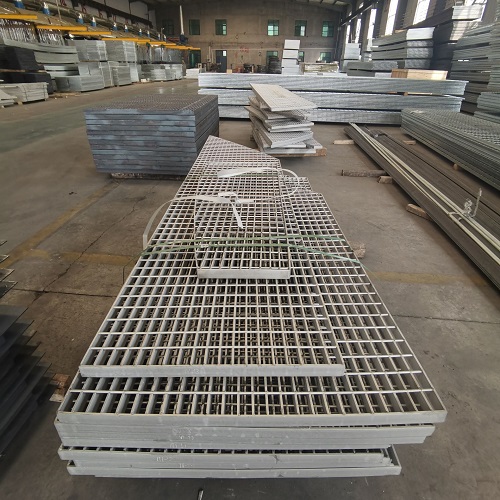 鋼格板重量計(jì)算指南：如何精準(zhǔn)估算采購成本？