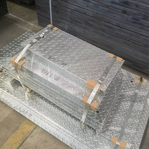 戶(hù)外景觀鋼格柵：環(huán)境融合的美學(xué)設(shè)計(jì)方案