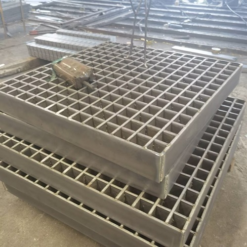 初次接觸鋼格柵別踩坑這些要點要記牢