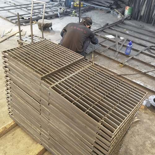 鋼格板防腐處理不到位，后期吃大虧