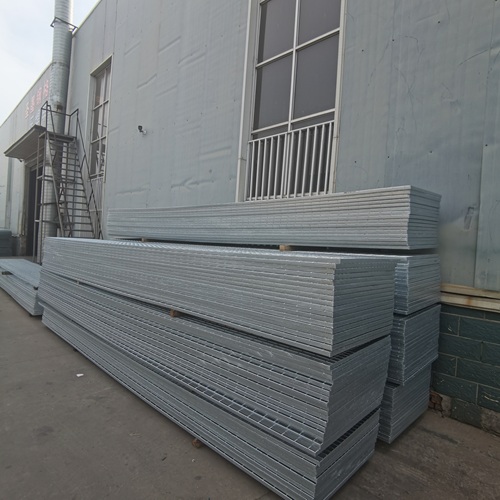 鋼格板未來將如何發(fā)展？這幾點(diǎn)很重要