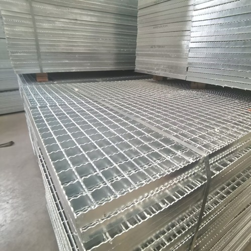 鋼格板在智慧城市基礎設施中的角色