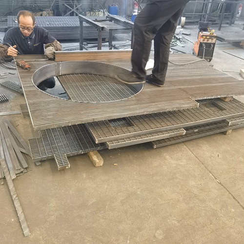 鋼格板選購(gòu)最容易踩的五個(gè)大坑