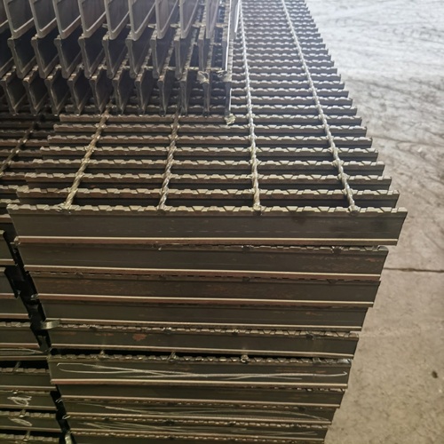 別再亂買了，鋼格柵板選型全攻略來了